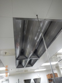 Reinigung von Lüftungsdecke inkl. Extractomaten Reinigung Extractoren