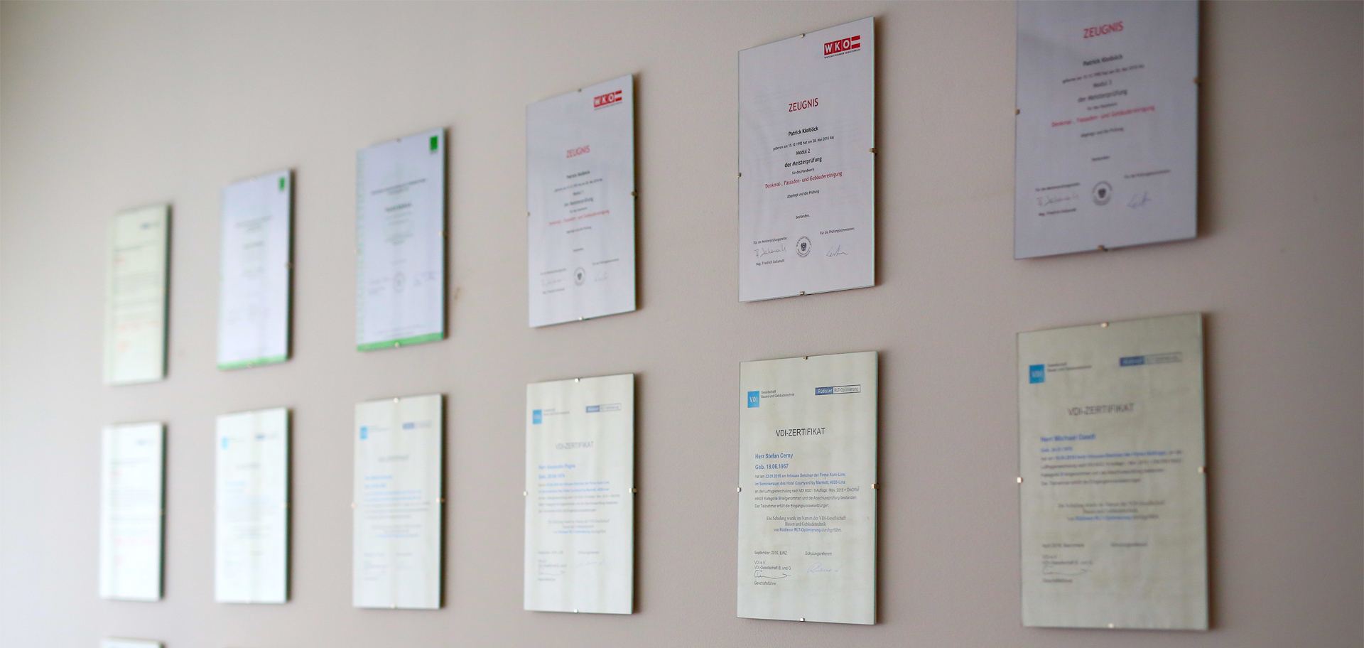 Auro Line - Lüftungsreinigung - Zertifiziertes Fachpersonal